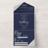 シックなシルバーグリッタータイポグラフィネイビー結婚ブルー オールインワン招待状 (内側)