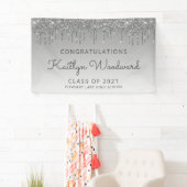 シックなシルバーグリッタードリップ卒業 横断幕 (インサイチュ)