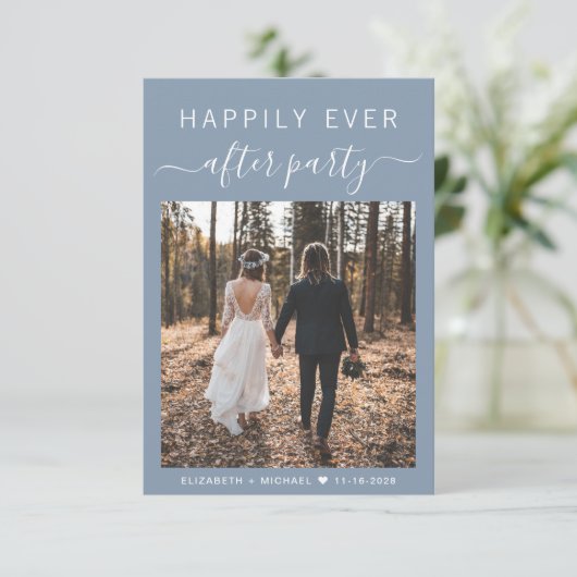 シックなスクリプトフォトフォトダスティブルーウェディングレセプション 招待状 (スタンド正面)