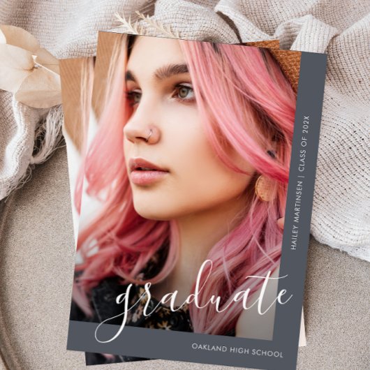 シックなスクリプトフォトブルー卒業発表 招待状