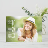 シックなスクリプトフォト卒業パーティー招待状 招待状 (スタンド正面)