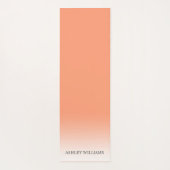 シックなスクリプトモノグラムカンタロープオレンジグラデーション色 ヨガマット (裏面)