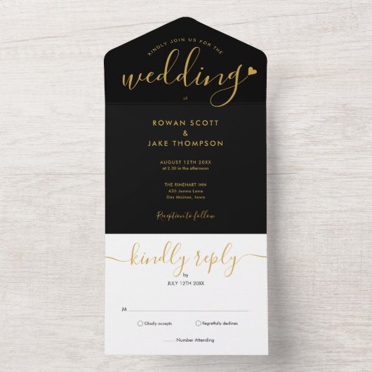 シックなスクリプトモノグラムブラックと金ゴールド結婚ハート オールインワン招待状 (内側)