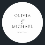 シックなスクリプト結婚ミニマリスト ラウンドシール<br><div class="desc">名前をカスタムするを優雅なスクリプトフォントエレガントでフィーチャーするこのミニマルなラウンドステッカーで、結婚式の引き出物、封筒、またはパッケージに個人およびtouchを追加する。このクラシックの黒モダンと白のデザインのペアは、お使いのお祝いの任意の部分と美しく、タイムレスのテーマを補完するように設計されている結婚。封筒のシール、貼り付け、またはまとまった外観で結婚あなたの装飾を強化するのに最適。</div>