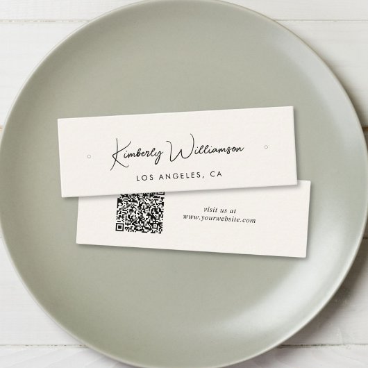 シックなスクリプトQRコードイヤリングクリームディスプレイカード スキニー名刺