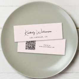 シックなスクリプトQRコードイヤリングピンクディスプレイカード スキニー名刺