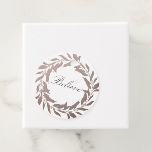 シックなスクリプ信じトパープルフォイルリースクリスマス フェイバータグ (インサイチュ)