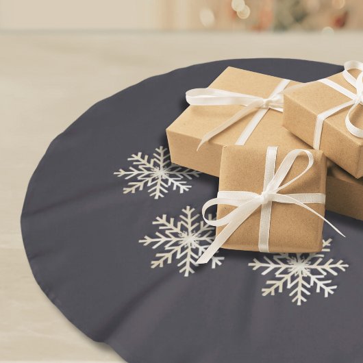 シックなスノーフレーククリスマスツリースカート ブラッシュドポリエステルツリースカート