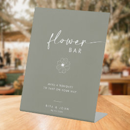 シックなセージ緑のスクリプトフラワー結婚バーのサイン 台座サイン