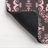 シックなダマスク織のピンクの黒い銃のグランジな西部のピストル マウスパッド (コーナー)