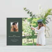 シックなダークグリーンのサイン卒業発表 招待状 (スタンド正面)