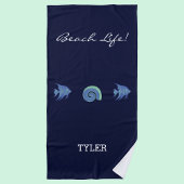 シックなネイビーブルーの魚とシェル名 ビーチタオル