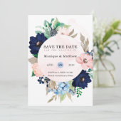 シックなネイビー赤面ピンクのフローラ結婚式の日付を保存 招待状 (スタンド正面)