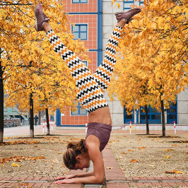 シックなハロウィーンオレンジ不気味色の黒い魔女の衣装 レギンス