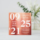 シックなバラ金ゴールドメタルモダンきらめく日付の保存 招待状 (スタンド正面)