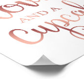 シックなバラ金ゴールドラブとカップケーキサインプリント ポスター (角)