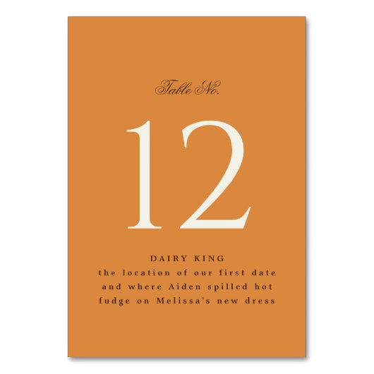 シックなパンプキンオレンジイベントテーブルテントサイン テーブルナンバー (正面)