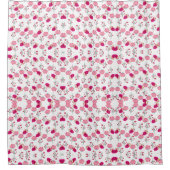 シックなピンクと赤のフローラプリントのシームレスなパターン シャワーカーテン (正面)