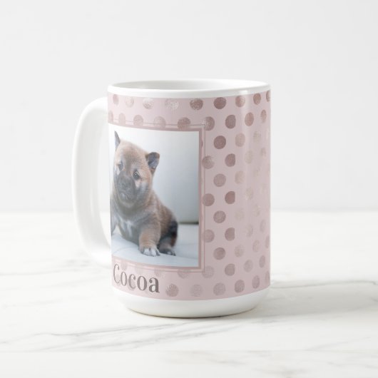 シックなピンクの水玉模様ペットフォト コーヒーマグカップ (正面左)