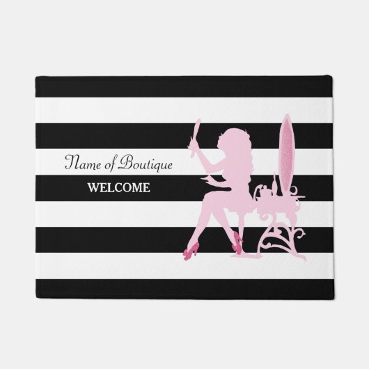 シックなピンクの輝きの女の子の黒のストライプの毛のブティック ドアマット (正面)