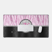 シックなピンクの黒フェイクグリッターアニマルプリントモノグラム デスクマット (キーボード&マウス)