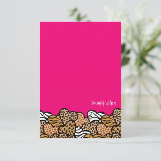 シックなピンクアニマルプリントハートバレンタイン名前をカスタムする サンキューカード (スタンド正面)