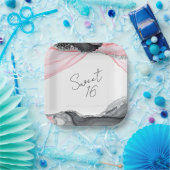 シックなピンク&ブラックマーブルスウィート16紙プレート ペーパープレート (パーティー)