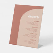 シックなピーチテラコッタアーチズデザー結婚トバー 台座サイン (正面)