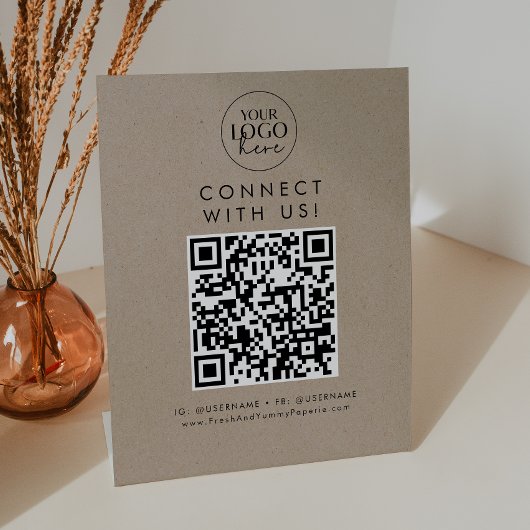 シックなフェイククラフトのロゴConnect with Us Social Media 台座サイン