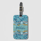 シックなフローラキラキラ金ゴールドターコイズティール（緑がかった色）モノグラム ラゲッジタグ (正面縦)