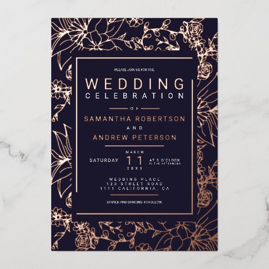 シックなフローラフレーム海軍のエレガントな結婚式の写真 箔招待状 (正面)
