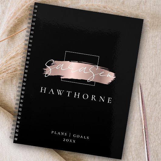 シックなブラシストロークブラックフェイクバラ金ゴールドモノグラム プランナー手帳