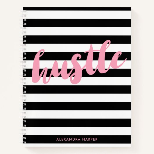 シックなブラックストライプ – ピンクハッスル – 名前 ノートブック (正面)