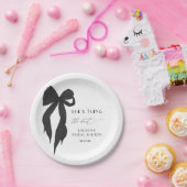 シックなブラックボウ彼女は結び目ブライダルシャワー ペーパープレート (パーティー)