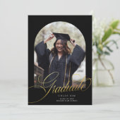 シックなブラック金ゴールドスクリプトアーチ卒業写真 案内状 (スタンド正面)