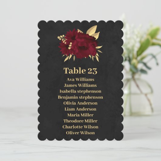 シックなブルゴーニュと金ゴールドブラックのシーティンググラフカード 招待状 (スタンド正面)