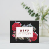 シックなブルゴーニュ赤ローズブロッサムブラックウェディングRSVP インビテーションポストカード (スタンド正面)