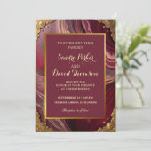 シックなブルゴーニュ金ゴールドアゲートマーブルモダンズ結婚ズ 招待状 (スタンド正面)