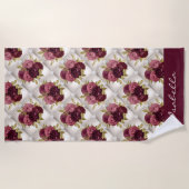 シックなブルゴーニュ金ゴールドフローラダイヤモンドタフテッドパターン ビーチタオル (正面)