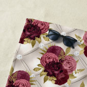 シックなブルゴーニュ金ゴールドフローラダイヤモンドタフテッドパターン ビーチタオル (インサイチュ)