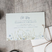 シックなブルースカイワイルドフラワーズボーイベビーシャワー 招待状