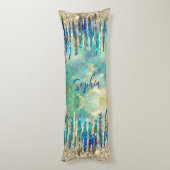 シックなブルーターコイズ金ゴールドグリッタードリップモノグラム ボディピロー (裏面 (縦))