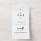 シックなブルーハートボーイ赤ちゃんシャワーとおむつラッフル オールインワン招待状 (内側)