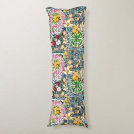 シックなブルーピンクのシチリアの柑橘系フローラタイル ボディピロー