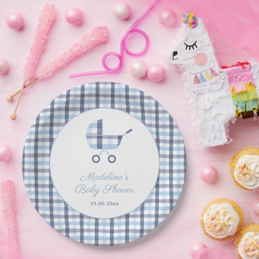 シックなブルーホワイトチェック乳母車ボーイベビーシャワーパーティー ペーパープレート (パーティー)