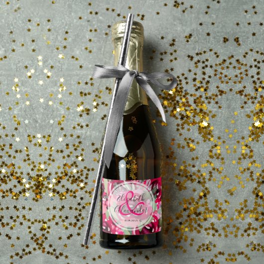 シックなホットピンクウォーター色結婚フローラズミニ スパークリングワインラベル