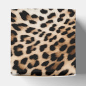 シックなホワイトクリームヒョウ柄 フェイバーボックス (上部)