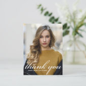 シックなホワイトスクリプト2024卒業写真ありがとう ポストカード (スタンド正面)