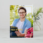 シックなミニマリストのゴールドフォイル卒業発表 箔招待状 (立ち正面)