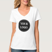 シックなメモリアル – 言葉を超えて愛された献上品 Tシャツ (正面)
